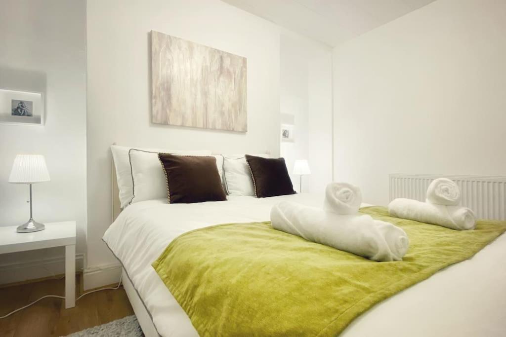 Urban Music Style Townhouse In Swansea City Center 외부 사진