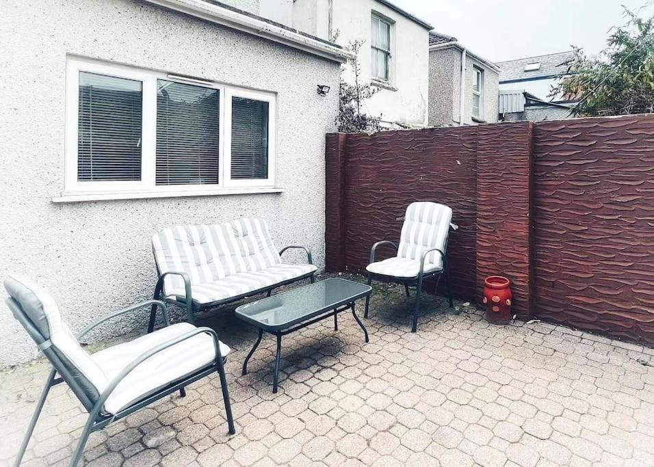 Urban Music Style Townhouse In Swansea City Center 외부 사진