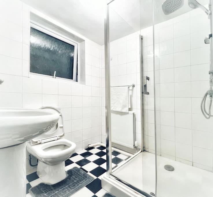 Urban Music Style Townhouse In Swansea City Center 외부 사진